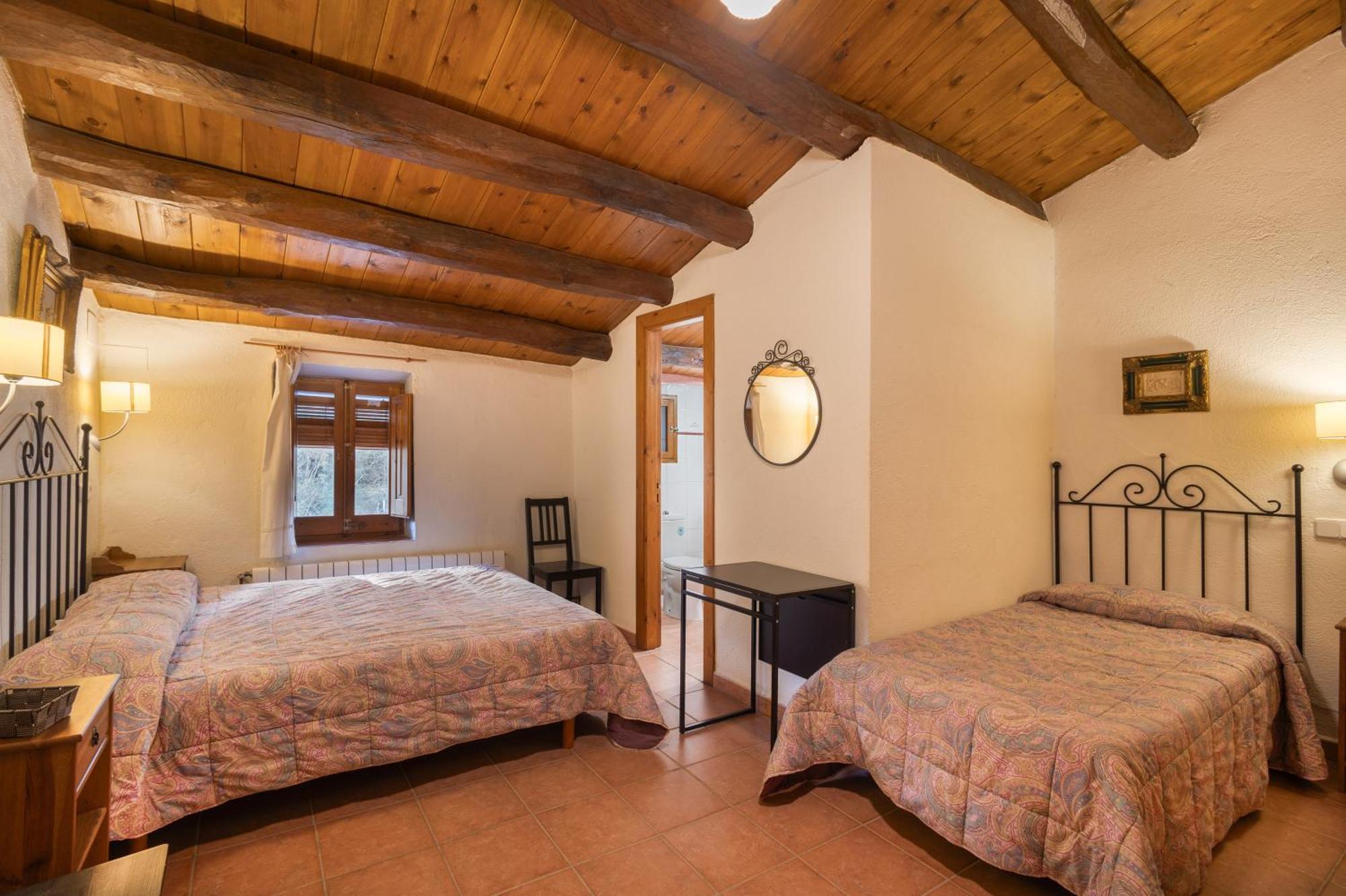 Cal Contra Guest House Gelida Luaran gambar